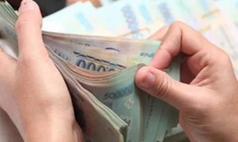 Một khách hàng gửi hơn 21 tỷ đồng tại BIDV, Vietcombank, VietinBank,... để ngân hàng phong tỏa phần lớn số tiền