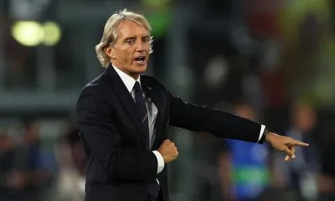 Mancini nhận 'chén đắng' trong ngày trở lại tuyển Italy