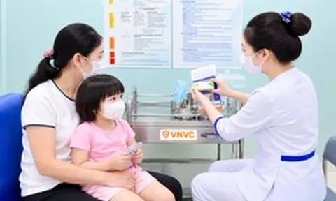 VNVC nỗ lực tiêm gần 25.000 liều vaccine tay chân miệng an toàn cho trẻ trên toàn quốc