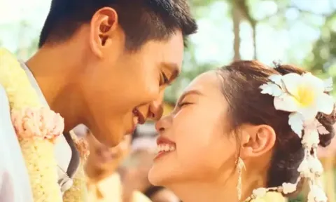 Phương Mỹ Chi và chàng trai hơn 9 tuổi đón tin vui