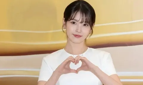 IU đón tin bất ngờ