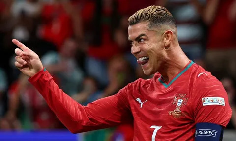 Nỗ lực cuối cùng để giữ Ronaldo ở tuyển Bồ Đào Nha