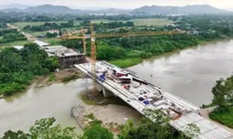 Thái Nguyên 'chốt' thời gian hoàn thành 2 cây cầu huyết mạch