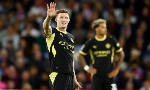 Man City vẫn chi gần nửa tỷ bảng trước ngày phán quyết