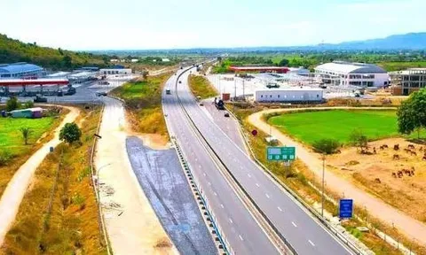 Đề xuất cơ chế mới tháo gỡ vướng mắc trong đầu tư trạm dừng nghỉ trên các tuyến cao tốc