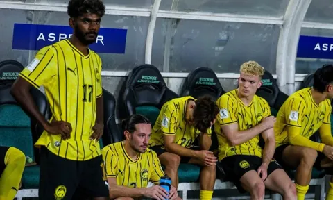 Malaysia yêu cầu FIFA giải thích vụ 2 phút thành 7 phút