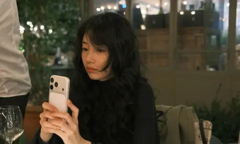 Suzy khoe nhan sắc mặt mộc, xứng danh 'tình đầu quốc dân'