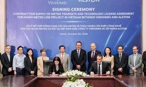 Bắt tay ông Phạm Nhật Vượng làm 200 đoàn tàu không người lái, ‘gã khổng lồ’ Pháp đứng sau kỷ lục tàu cao tốc 574,8 km/h đã nói gì?