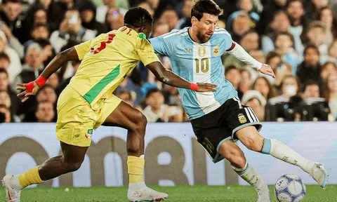 Tuyển Benin phẫn nộ sau trận chia tay Messi
