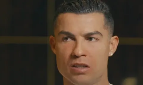 Kênh truyền hình Bồ Đào Nha phải gỡ video về Ronaldo