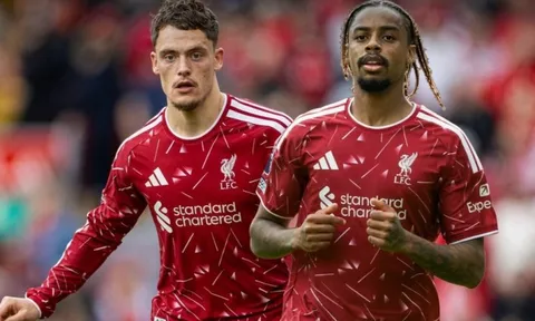 Cặp đôi 250 triệu euro của Liverpool hóa thảm họa