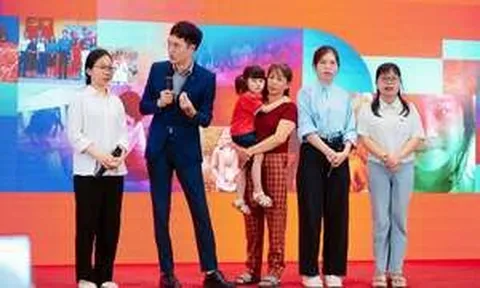 Bác sĩ tiếc vì cô gái trẻ mất thị lực do bớt bẩm sinh, nêu lý do cần khám sớm