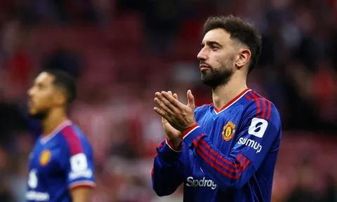 MU được khuyên loại Bruno Fernandes