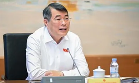 Thủ tướng: Nhà nước điều tiết để giá nhà ở xã hội không tăng vô lý; còn bất động sản cao cấp theo nhu cầu và yêu cầu