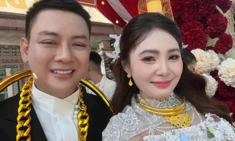 Vợ kém Hoài Lâm 9 tuổi có bước đi mới ngay sau đám cưới