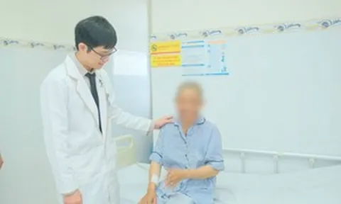 Người phụ nữ co giật nhiều lần, đi khám phát hiện khối u não to như quả trứng gà