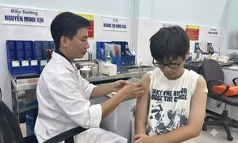 Vì sao trẻ đã tiêm vaccine vẫn có thể mắc não mô cầu?