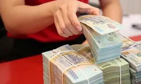 Có 500 triệu đồng gửi ngân hàng, mỗi tháng nhận được bao nhiêu tiền lãi?