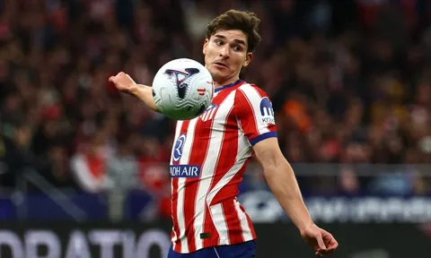 Julian Alvarez xin lỗi CĐV Atletico Madrid