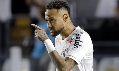 Neymar nhận thẻ đỏ vì 'luật Vinicius' gây tranh cãi
