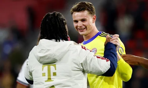Bayern Munich đòi lại ngôi đầu Bundesliga