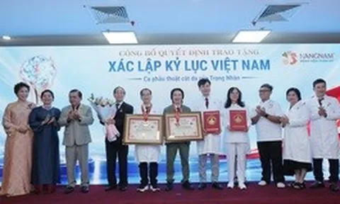 Ca phẫu thuật cắt bỏ 17,1kg da thừa được xác lập kỷ lục Việt Nam
