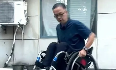 Hành trình phi thường của người đàn ông liệt nửa người từng 4 lần chinh phục đỉnh Hoàng Sơn (Trung Quốc)