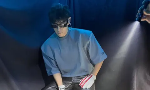 T.O.P lộ diện sau khi công khai hẹn hò Nana
