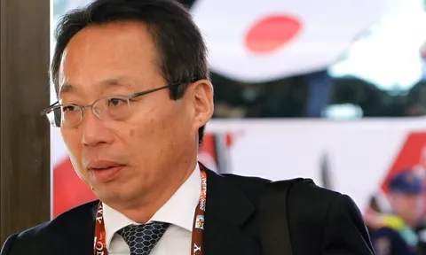 FIFA khiến bóng đá Nhật Bản chia rẽ