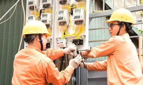 Bộ Công thương đề xuất áp dụng ngay giá điện 5 bậc