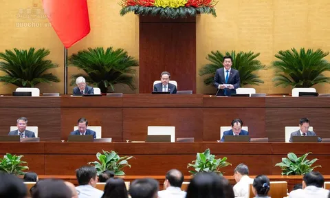 Đại biểu Quốc hội thảo luận về giá đất tại dự án Luật Đất đai sửa đổi