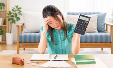 Lãi suất tăng, có nên rút sổ tiết kiệm cũ để gửi lại?