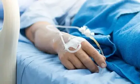Có dấu hiệu này suốt 3 năm nhưng không đi khám, người đàn ông 30 tuổi mắc ung thư giai đoạn 4