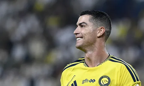 Ronaldo lập hat-trick thứ 67