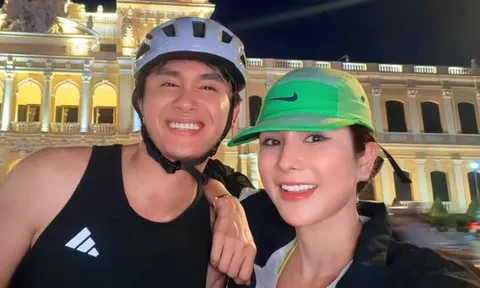 Diệp Lâm Anh và bạn trai kém 11 tuổi khoe tin vui
