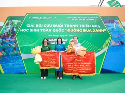 Khai mạc Giải bơi "Đường đua xanh" 2023
