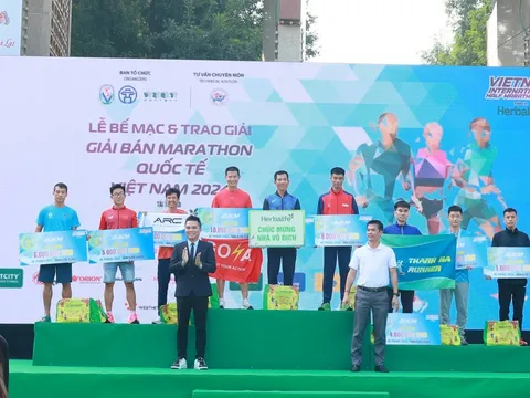 Herbalife là nhà tài trợ chính thức Chương trình chào năm mới 2024 tại Hà Nội