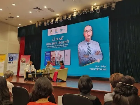 Thầy Trần Việt Quân: Ra mắt bộ ba sách Hành trình gieo mầm tri thức – Bài học sâu sắc từ cuộc sống – Lịch sử và Đạo lý
