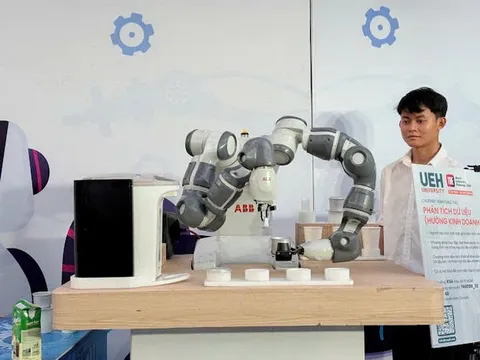Ngành Robot và Tự động hóa tại Hoạt động biểu diễn tay nghề năm 2025 với chủ đề “Việc gì khó, có Robot”