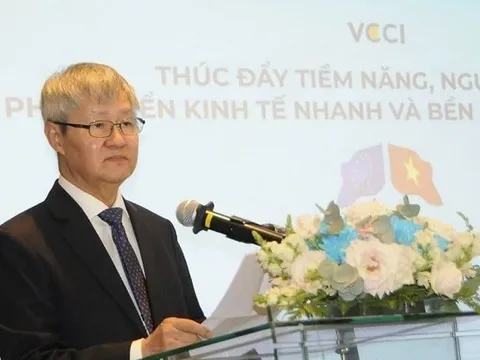 Xu hướng đầu tư – thương mại EU năm 2025
