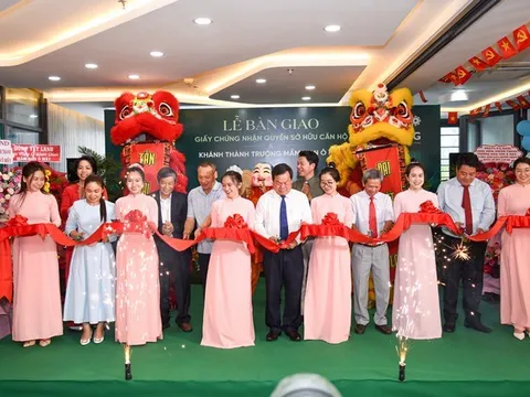 Trao giấy chứng nhận quyền sở hữu căn hộ Phú Đông Sky Garden & Khánh thành Trường mầm non Ô Mây (Omayland Kindergarten)