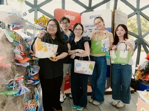 Epson và Limloop mở ra điểm hẹn cho cộng đồng yêu sống xanh với “Trạm Tái Sinh”