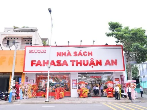 Khai trương Nhà sách FAHASA Thuận An tại địa điểm mới với tổng kinh phí đầu tư 2 tỷ đồng