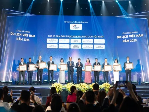 Dragon Golf Links được vinh danh "Top 10 Sân gôn phục vụ khách du lịch tốt nhất”