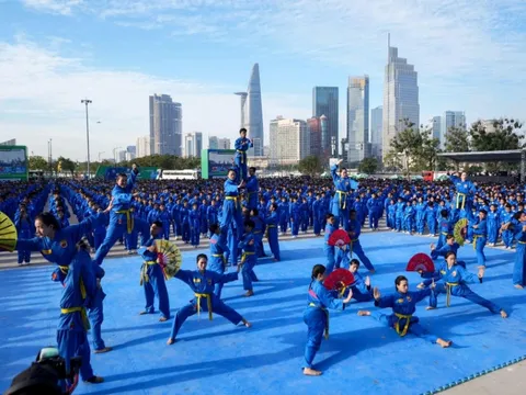 60.000 học sinh lập kỷ lục kép Việt Nam và thế giới với màn đồng diễn võ nhạc Vovinam ấn tượng