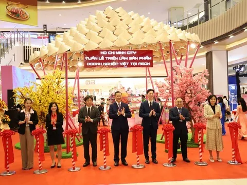 AEON mở rộng kết nối và hỗ trợ thúc đẩy tiêu thụ hàng Việt