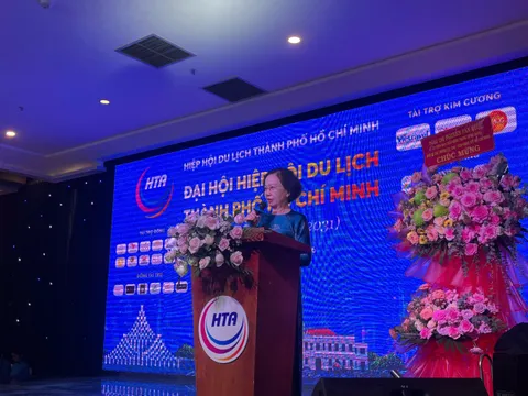 Bà Nguyễn Thị Khánh tiếp tục giữ chức Chủ tịch Hiệp hội Du lịch TPHCM