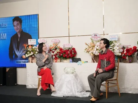 Một thập kỷ thong dong cùng con chữ: Nhà văn Đặng Thiên Phong và dấu mốc ấn bản thứ 15