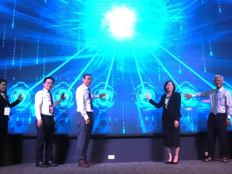 Thúc đẩy mô hình chăm sóc sức khỏe chủ động dựa trên nền tảng công nghệ