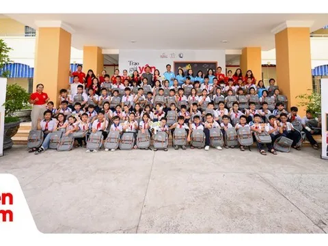 Prudential Việt Nam đưa giáo dục tài chính Cha-Ching đến Tây Ninh, mở rộng tiếp cận hàng nghìn trẻ em trên toàn quốc